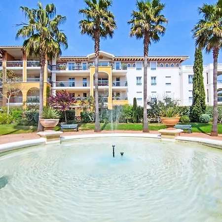 Appartamento Le Grand Parc-11 By Interhome Saint Aygulf